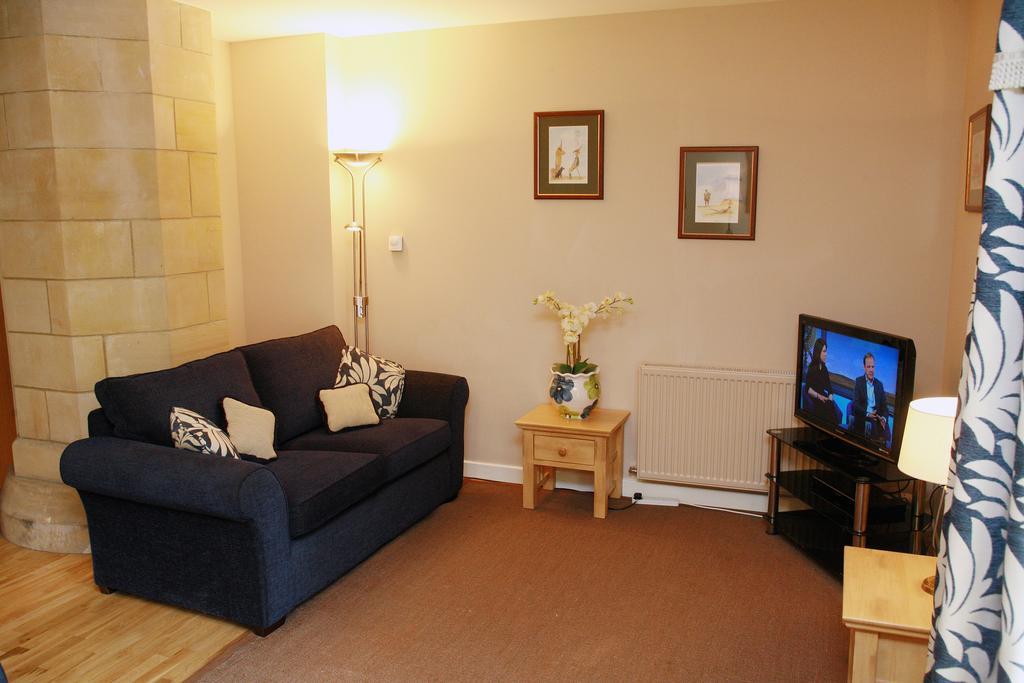 Abbey Garden At The Highland Club Apartment Fort Augustus Exterior photo